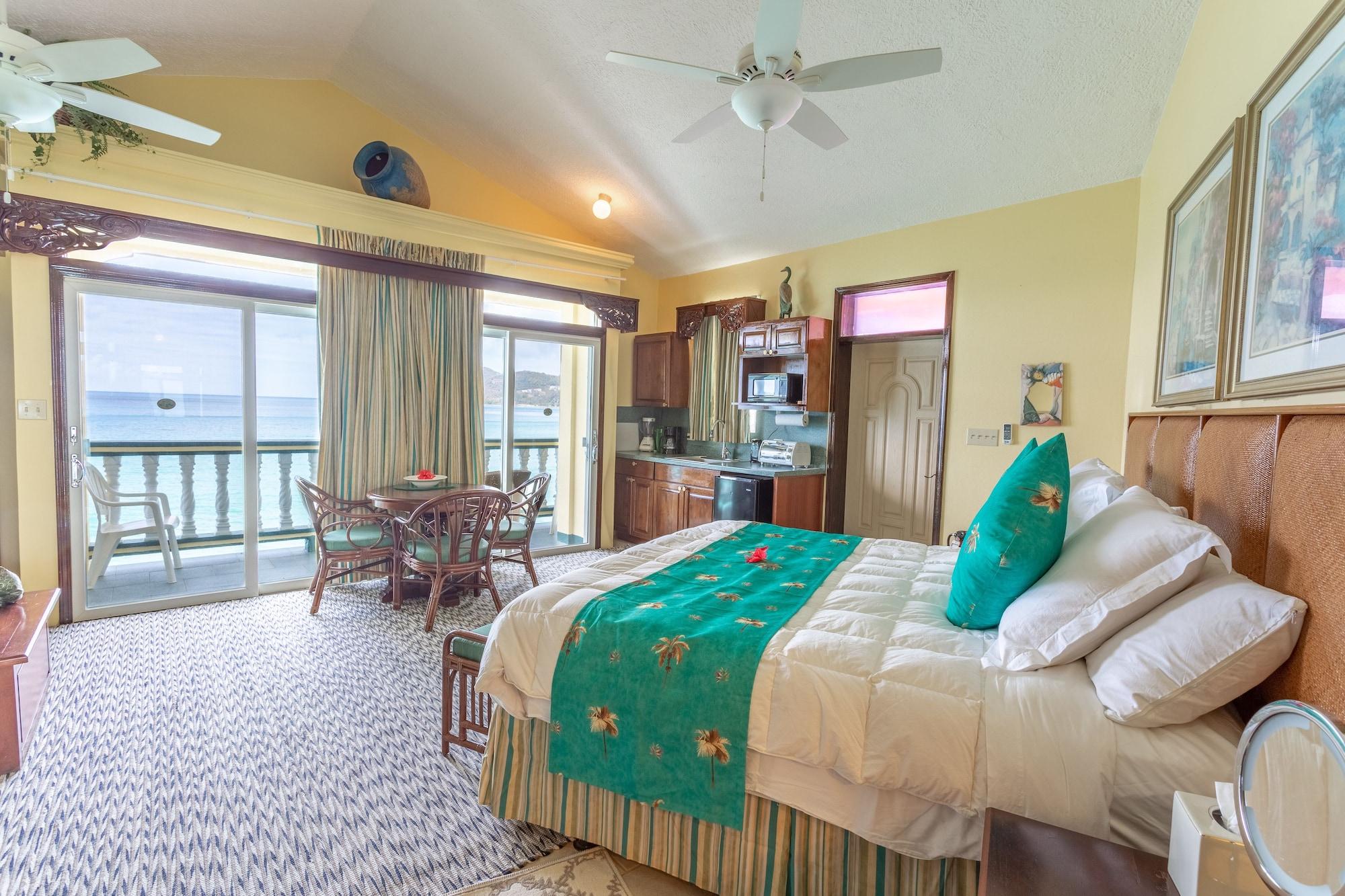 Sebastian'S On The Beach Hotel Freshwater Pond Bagian luar foto