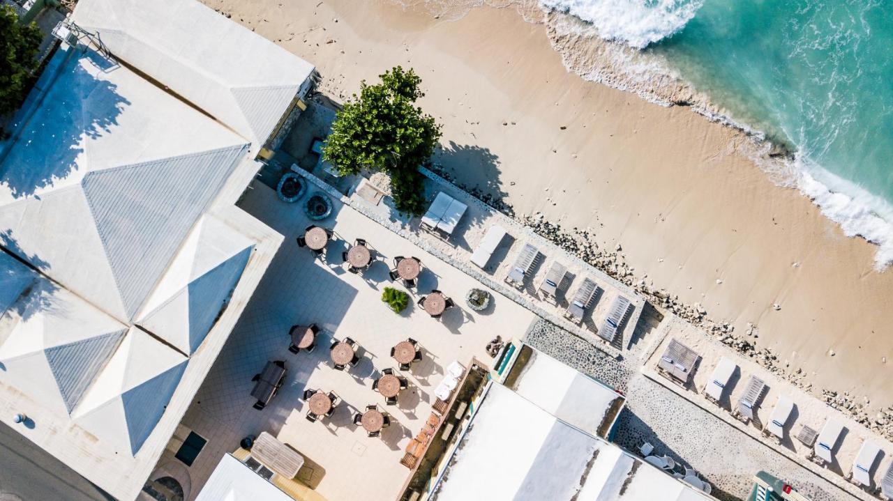 Sebastian'S On The Beach Hotel Freshwater Pond Bagian luar foto