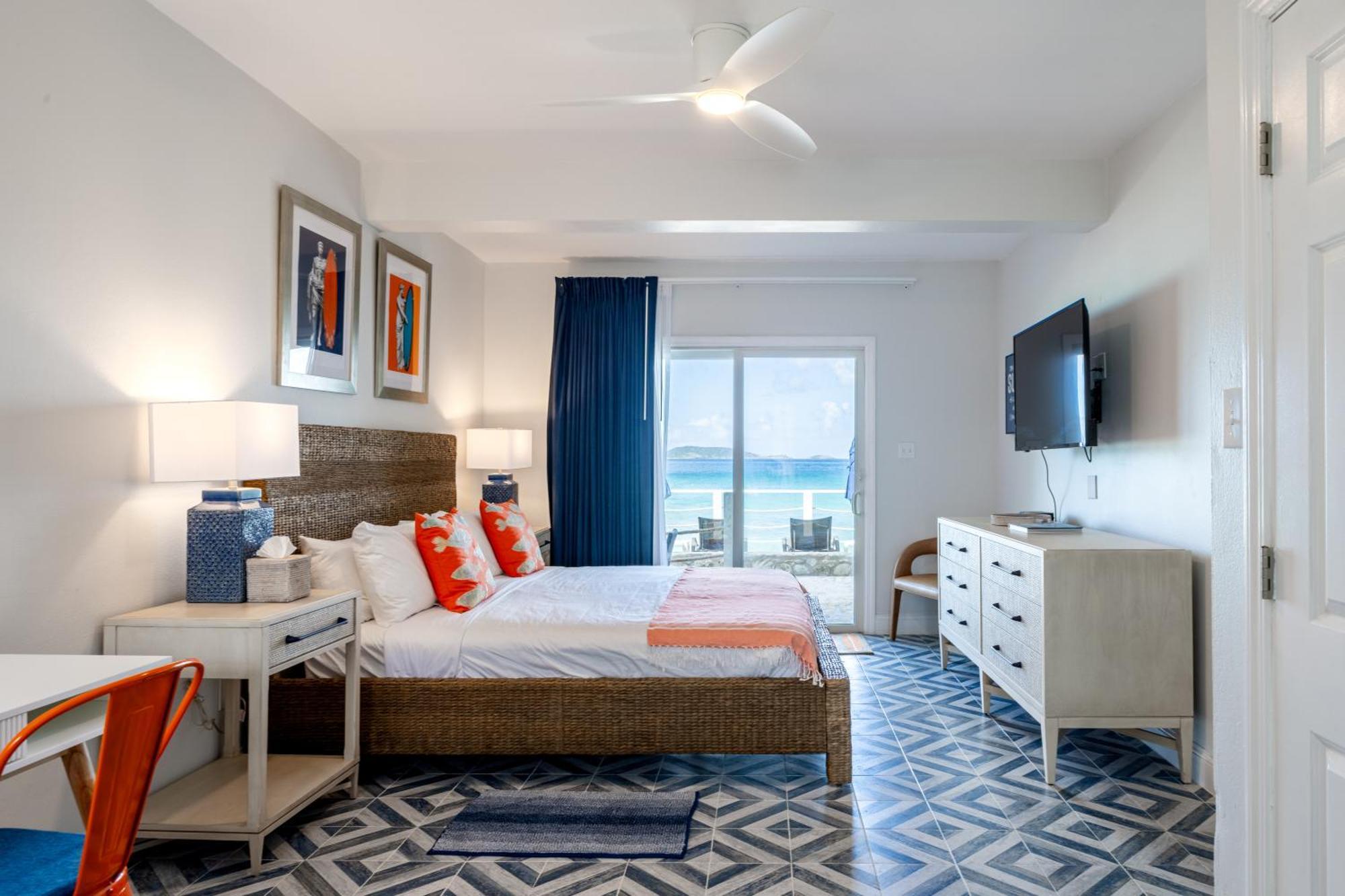 Sebastian'S On The Beach Hotel Freshwater Pond Bagian luar foto