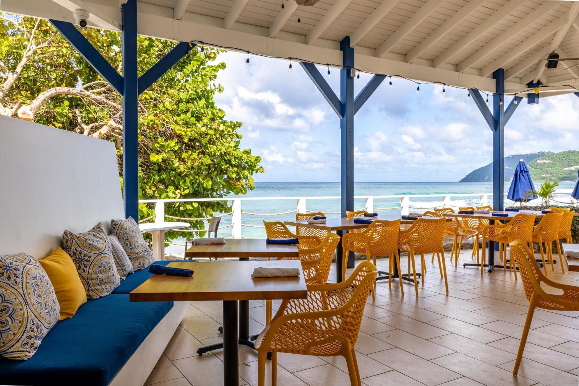 Sebastian'S On The Beach Hotel Freshwater Pond Bagian luar foto
