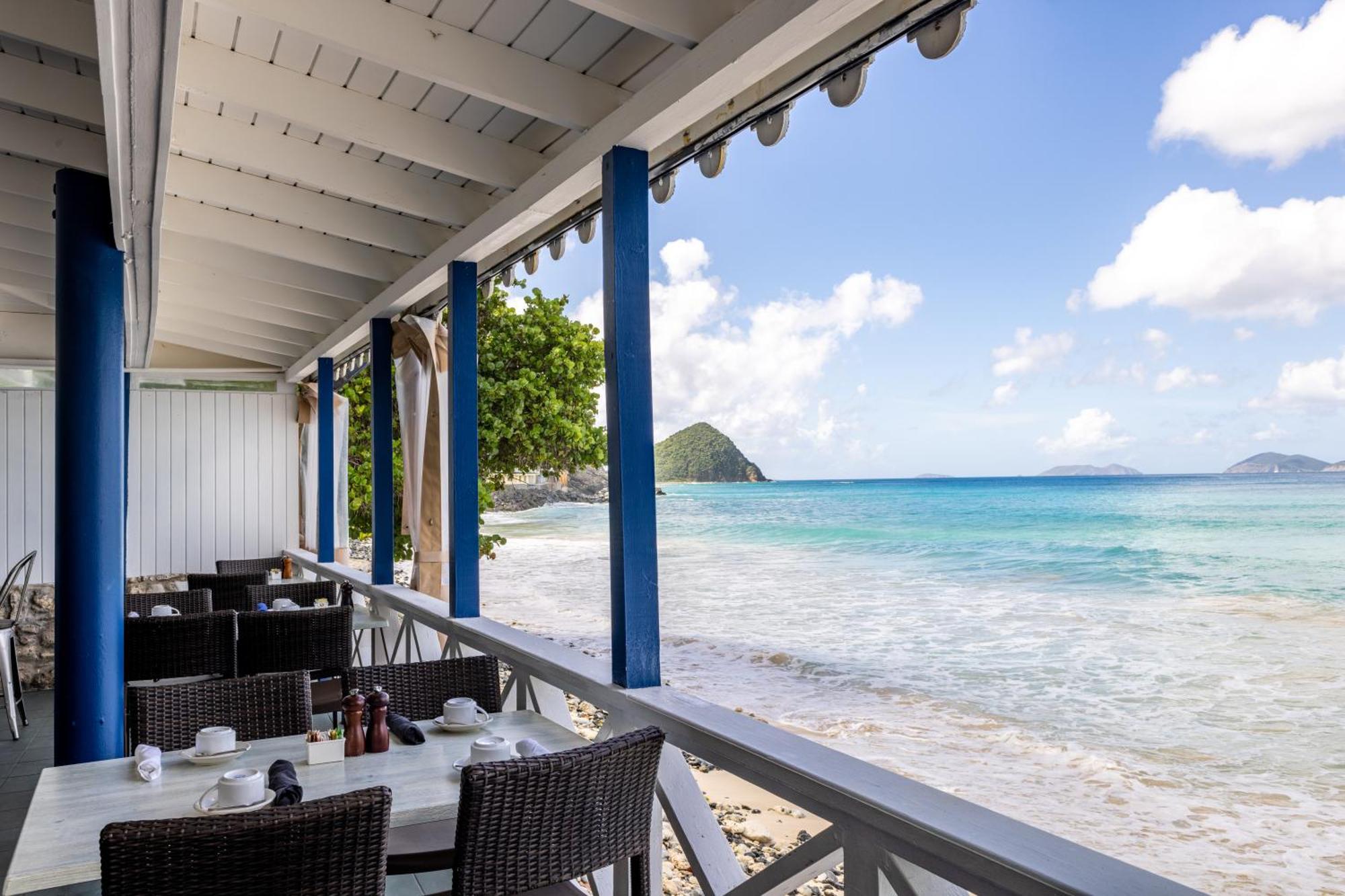 Sebastian'S On The Beach Hotel Freshwater Pond Bagian luar foto